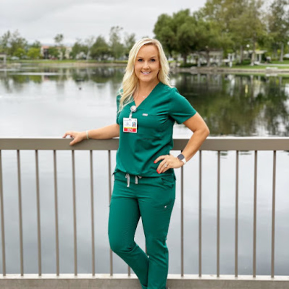 Meet your Posher, Calla - Picture 1 of 1